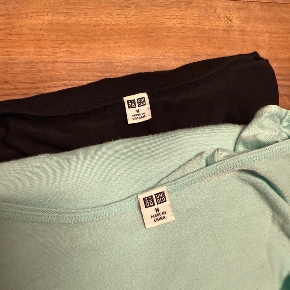 Uniqlo thermal shirts size M - Picture 5 of 5